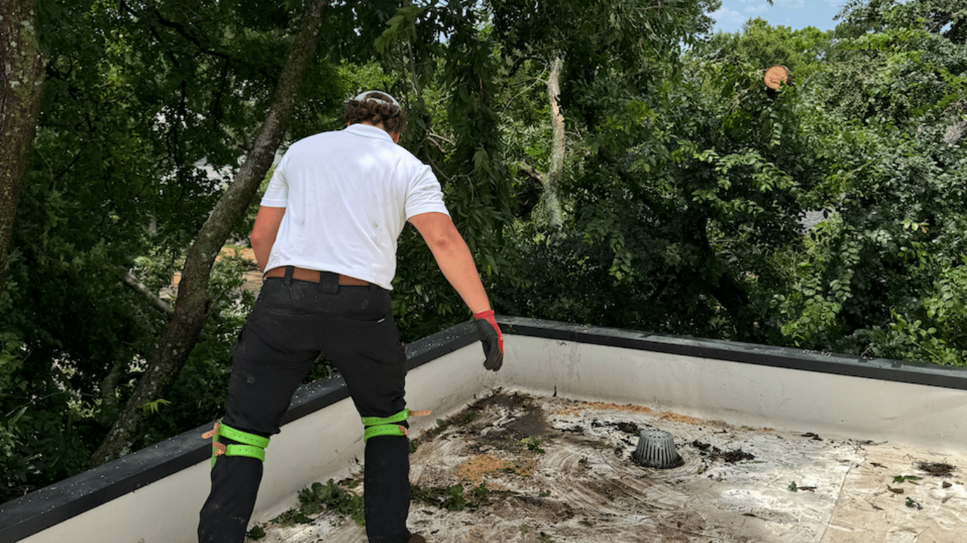 Top 5 Reasons to Hire a Local Frisco Roofer Instead of a National Chain